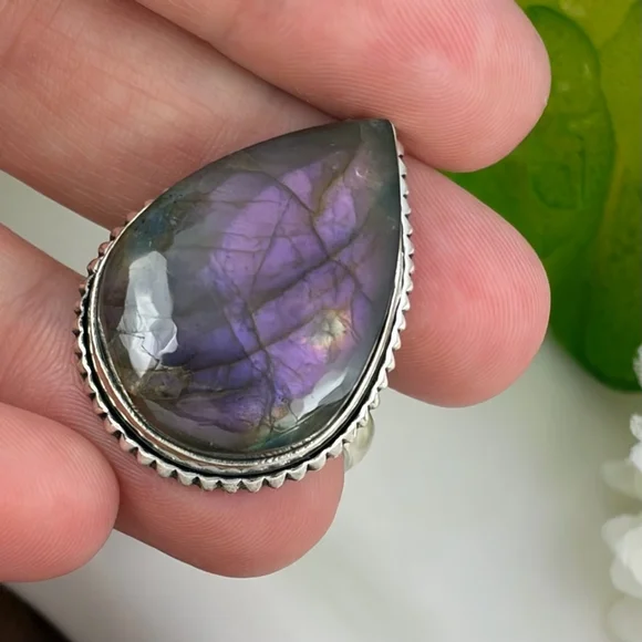 Purple Labradorite Ring Size 8 Vintage Boho New 925 Sterling Silver Overlay - Picture 3 of 10